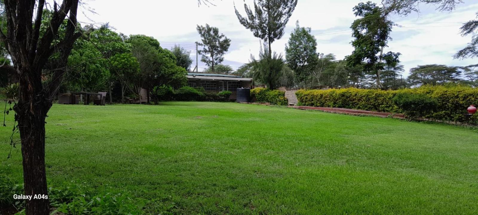 Esikar Gardens Hotel Narok Екстер'єр фото